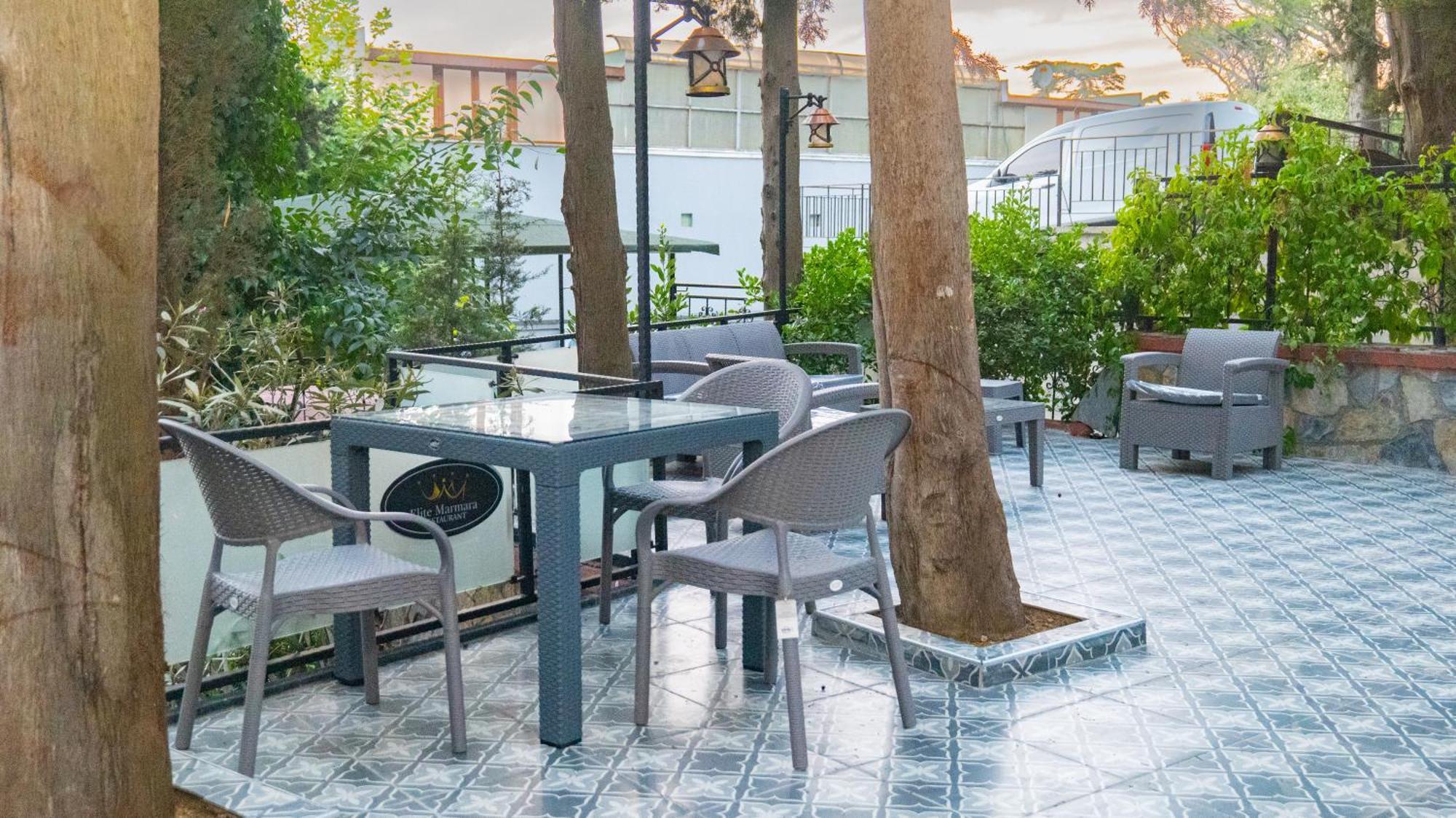 Elite Marmara Pansiyon Camlica Estambul Exterior foto